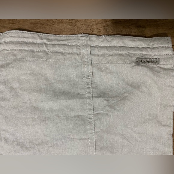 Columbia Gray Linen Blend Shorts - Picture 3 of 6